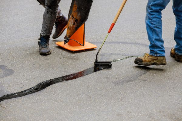 Parking Lot Crack Sealing in Vancouver