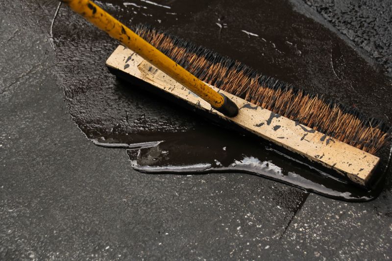 Asphalt Sealcoating